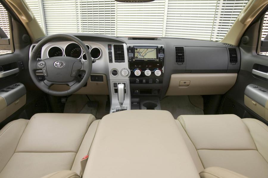  Toyota Tundra 2007 года  (фото 18 из 100)